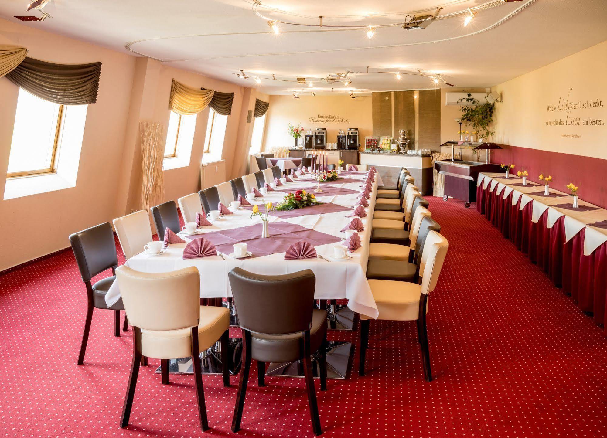 Hotel Stadtfeld Μαγδεβούργο Εξωτερικό φωτογραφία