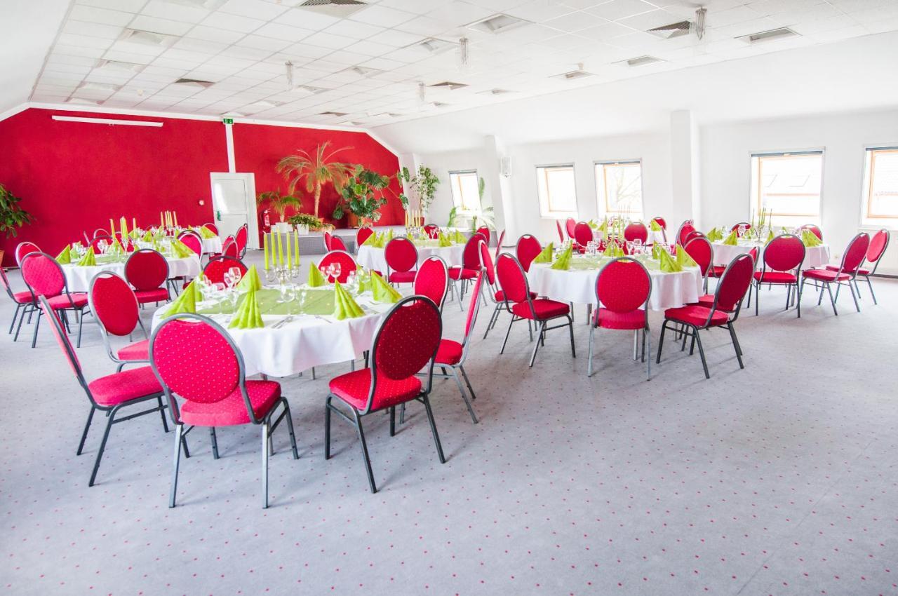 Hotel Stadtfeld Μαγδεβούργο Εξωτερικό φωτογραφία